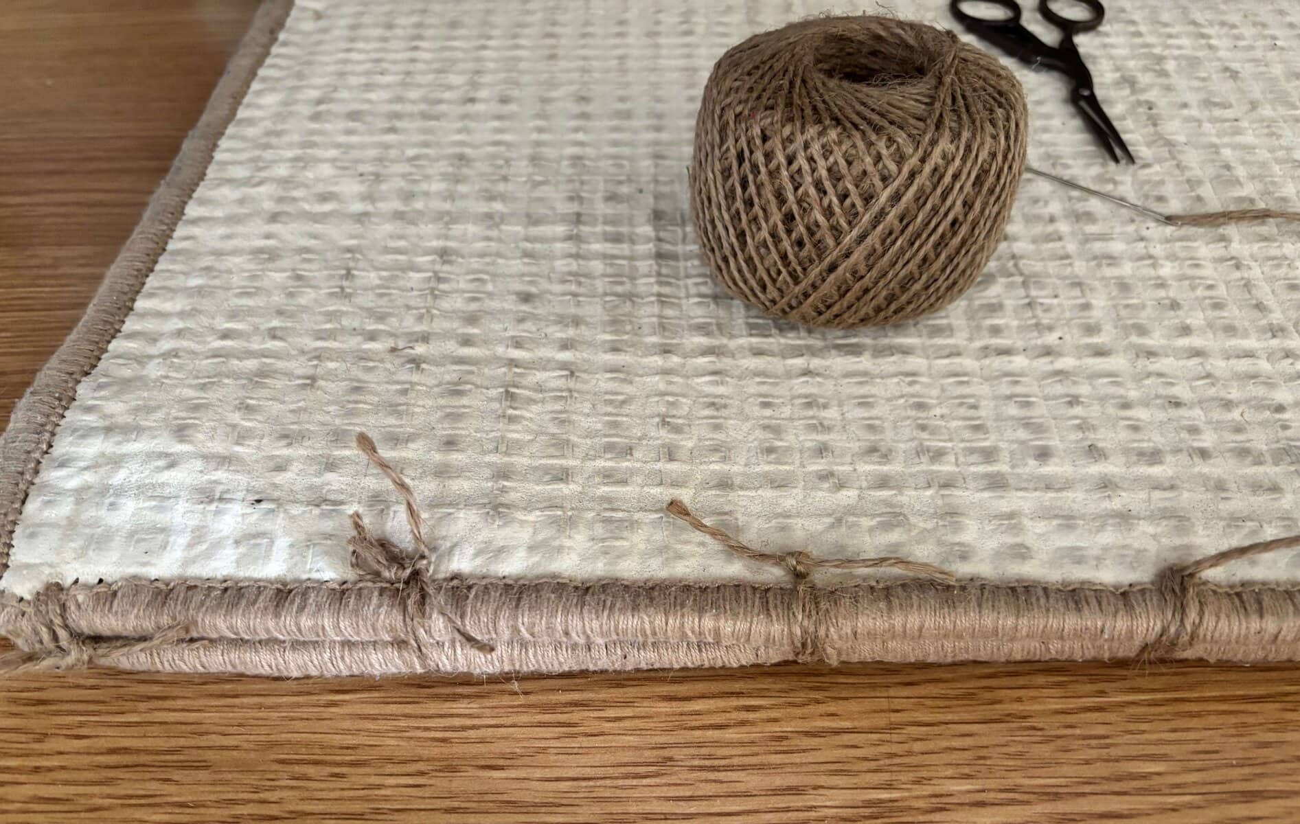 attaching-floor-mats-together